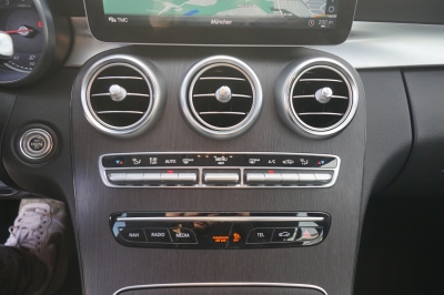 Mercedes-Benz C 300 Avantgarde 9G-Aut. |LED| |Park-Assistent|