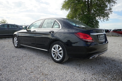 Mercedes-Benz C 300 Avantgarde 9G-Aut. |LED| |Park-Assistent|