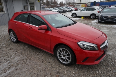 Mercedes-Benz A 160 Score |LED| |Camera| |Tempo| |Park-Assist|