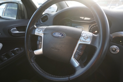 Ford S-MAX 2.0 TDCi DPF Titanium (7-Sitzer) |1.Hand|