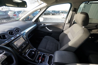 Ford S-MAX 2.0 TDCi DPF Titanium (7-Sitzer) |1.Hand|