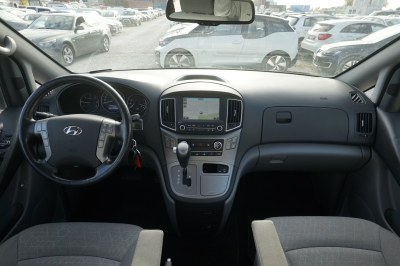 Hyundai H-1 2.5 CRDi Travel Trend Automatik |8-Sitzer|