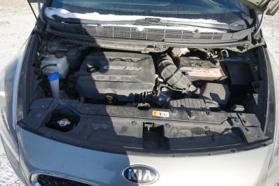 Kia Carens 1.7 CRDi Spirit Autom. |7-Sitzer| |AHK|