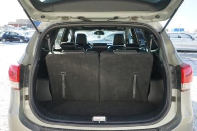 Kia Carens 1.7 CRDi Spirit Autom. |7-Sitzer| |AHK|