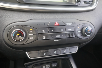 Kia Sorento 2.2 CRDi Vision 4WD Automatik |EURO6|