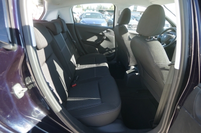 Peugeot 208 1.2 Allure |1.Hand| |Insp.NEU| |8-fach ber.|