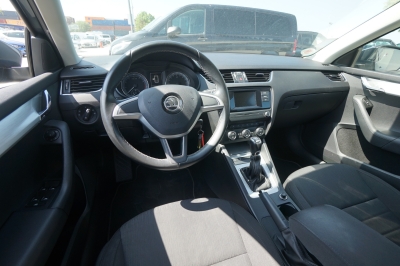 Skoda Octavia Combi 1.4 TSI |KD l&uuml;ckenlos| |Bi-Xenon|