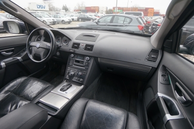 Volvo XC90 2.4 D5 AWD Edition (7 Sitze) |Automatik| 