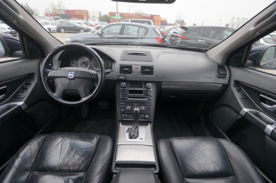 Volvo XC90 2.4 D5 AWD Edition (7 Sitze) |Automatik| 