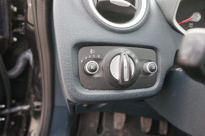 Ford Fiesta 1.6 TDCi Titanium |Klimaautomatik| |AHK|