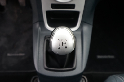 Ford Fiesta 1.6 TDCi Titanium |Klimaautomatik| |AHK|