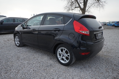 Ford Fiesta 1.6 TDCi Titanium |Klimaautomatik| |AHK|