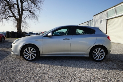 Alfa Romeo Giulietta 1.4 TB Turismo |8-fach Alu| |Leder|