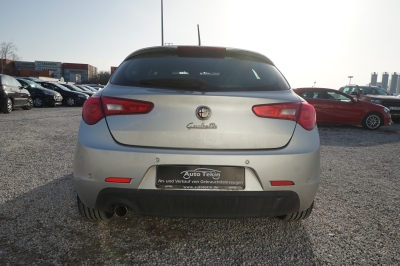 Alfa Romeo Giulietta 1.4 TB Turismo |8-fach Alu| |Leder|