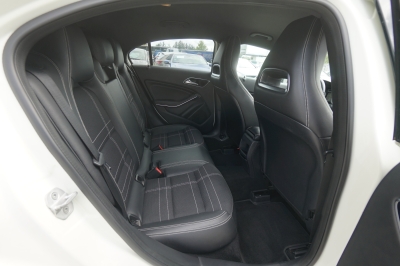 Mercedes-Benz A 180 BlueEfficien. |Bi-Xenon| |Bluetooth| |EU6|