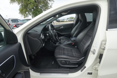 Mercedes-Benz A 180 BlueEfficien. |Bi-Xenon| |Bluetooth| |EU6|