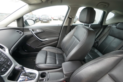 Opel Astra 1.6 Turbo Automatik |Zahnriemen+Insp.NEU|