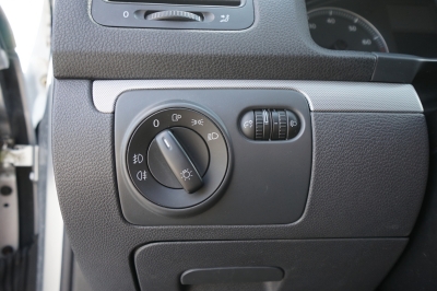 VW Golf V 1.6 Variant Comfortline |HU: 10/27| |PDC|