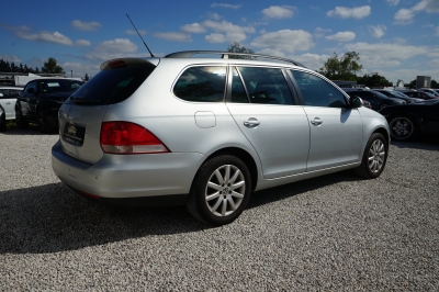 VW Golf V 1.6 Variant Comfortline |HU: 10/27| |PDC|