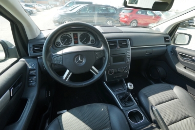 Mercedes-Benz B 160 BlueEfficiency |PDC vo + hi| |Bluetooth|