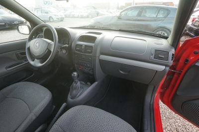 Renault Clio 1.1 |HU/AU NEU| |Klima| |8-fach bereift|