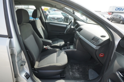 Opel Astra H 1.4 Lim. Enjoy |HU: 04/27| |8-fach b.|