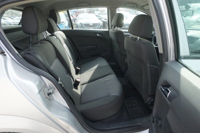 Opel Astra H 1.4 Lim. Enjoy |HU: 04/27| |8-fach b.|