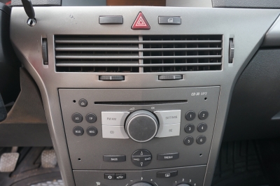 Opel Astra H 1.4 Lim. Enjoy |HU: 04/27| |8-fach b.|