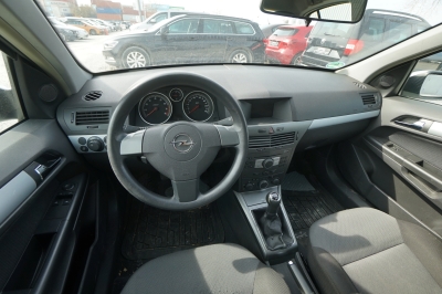 Opel Astra H 1.4 Lim. Enjoy |HU: 04/27| |8-fach b.|