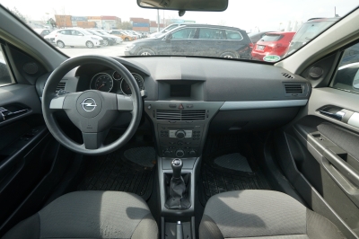 Opel Astra H 1.4 Lim. Enjoy |HU: 04/27| |8-fach b.|