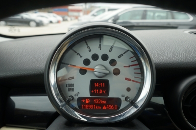 MINI Cooper 1.6 |HU: NEU| |Tempomat| |Leder| |Pano|