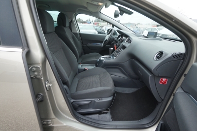 Peugeot 5008 1.6 BlueHDi Active Automatik |KD l&uuml;ckenlos|