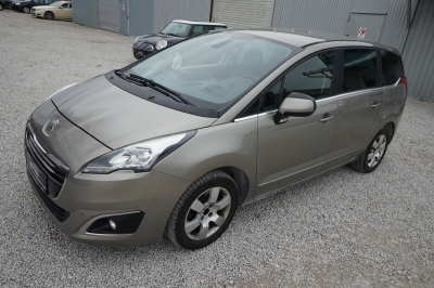 Peugeot 5008 1.6 BlueHDi Active Automatik |KD l&uuml;ckenlos|