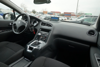 Peugeot 5008 1.6 BlueHDi Active Automatik |KD l&uuml;ckenlos|