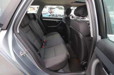 Audi A4 Avant 1.8 T Automatik |LPG-Autogas| |AHK|