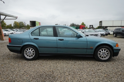 BMW 328i Automatik |1.Hand| |Klimaauto.| |Sitzheiz.|