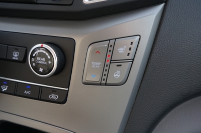 Hyundai H-1 2.5 CRDi Travel Trend Automatik |8-Sitzer|