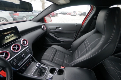 Mercedes-Benz A 160 Score |LED| |Camera| |Tempo| |Park-Assist|