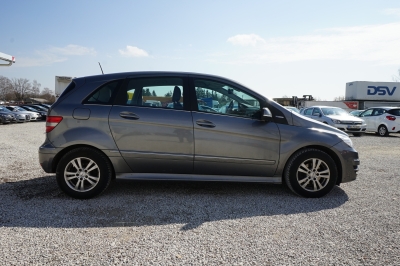 Mercedes-Benz B 160 BlueEfficiency |PDC vo + hi| |Bluetooth|