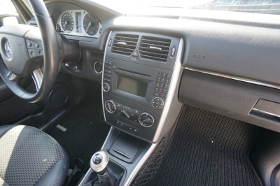 Mercedes-Benz B 160 BlueEfficiency |PDC vo + hi| |Bluetooth|