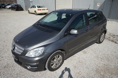 Mercedes-Benz B 160 BlueEfficiency |PDC vo + hi| |Bluetooth|