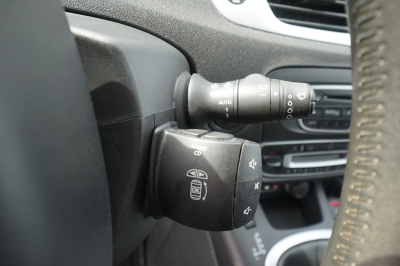 Renault Scenic 2.0 Dynamique Automatik |KD l&uuml;ckenlos|