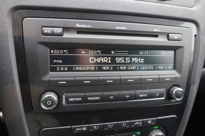 Skoda Octavia Combi RS |Leder| |Xenon| |8-fach Alurad|