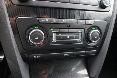 Skoda Octavia Combi RS |Leder| |Xenon| |8-fach Alurad|