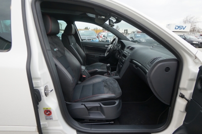 Skoda Octavia Combi RS |Leder| |Xenon| |8-fach Alurad|