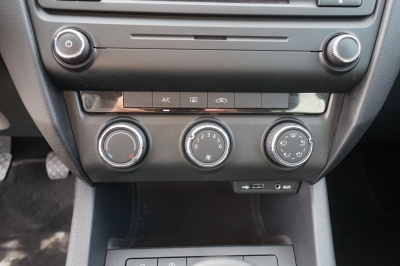 Skoda Octavia Combi 1.2 TSI Active |Klima| |Allwetter|