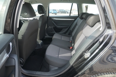 Skoda Octavia Combi 1.2 TSI Active |Klima| |Allwetter|