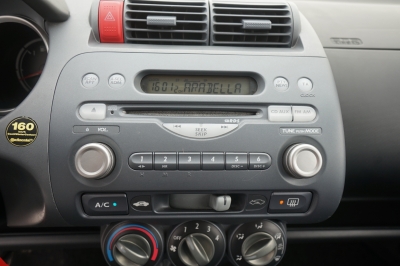 Honda Jazz 1.4 LS |HU/AU NEU| |nur 95.619 km| |Klima|