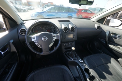 Nissan Qashqai 1.6 dCi 360 4X4 |HU/AU bis Okt.2027|