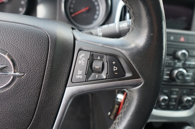 Opel Astra 1.6 Turbo Autom. |Zahnriemen+Insp. frisch|